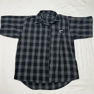 Small Dazy black and white oversized flannel.